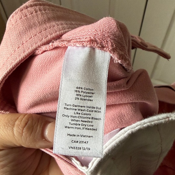 Talbots Rose Pink Women's Bermudas - Picture 4 of 4